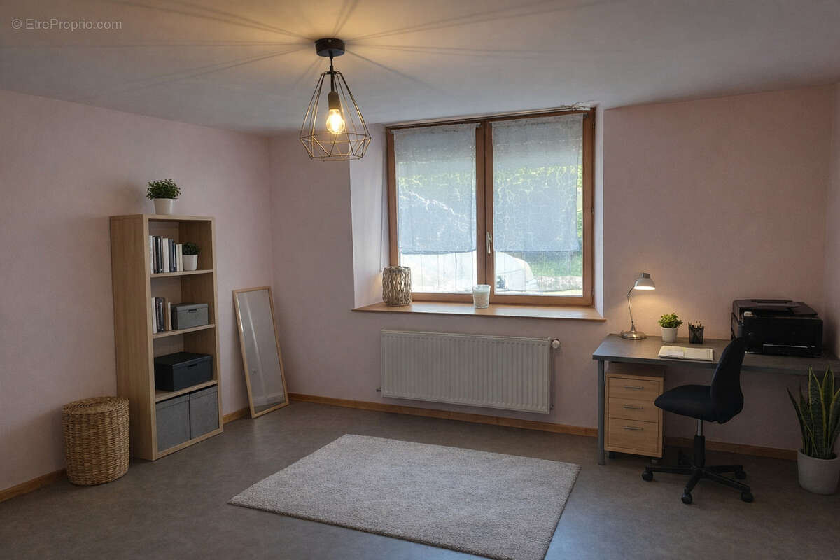 Maison à ETALANS