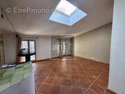 Appartement à CHARLEVAL