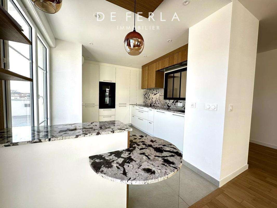 Appartement à MAISONS-ALFORT