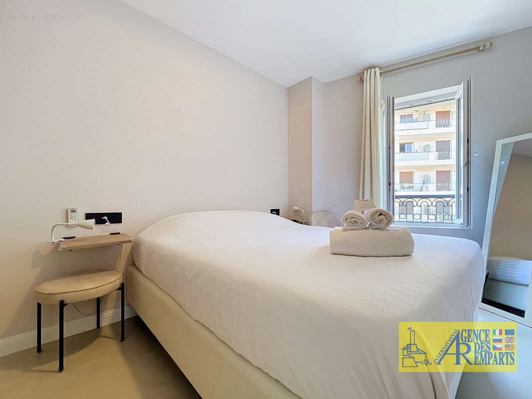 Appartement 3 pièces de charme dans le Vieil Antibes - photo 16