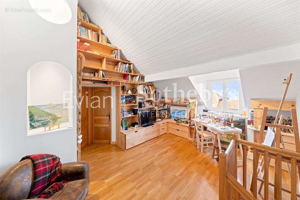 Maison à NEUVECELLE