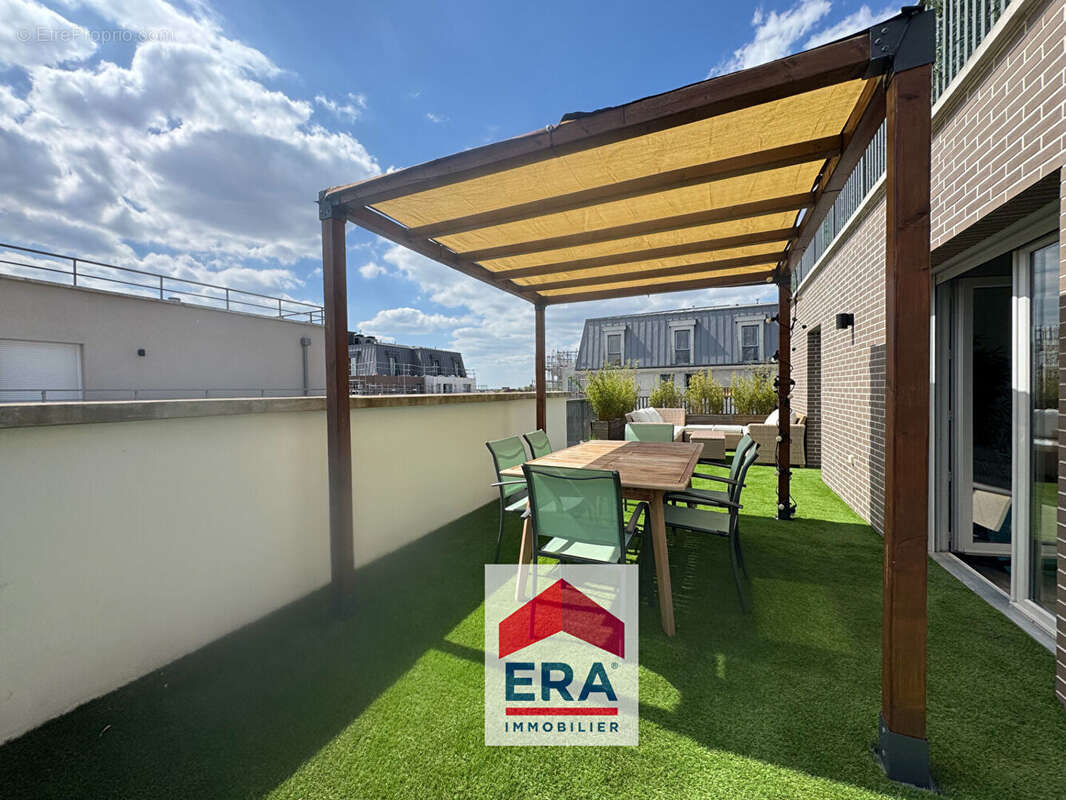 Appartement à SARTROUVILLE