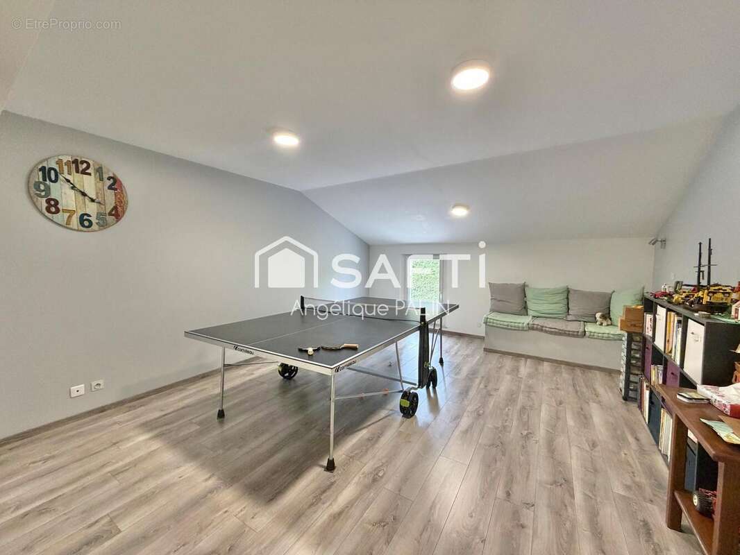 Maison 150 m² à Valmy  - photo 8