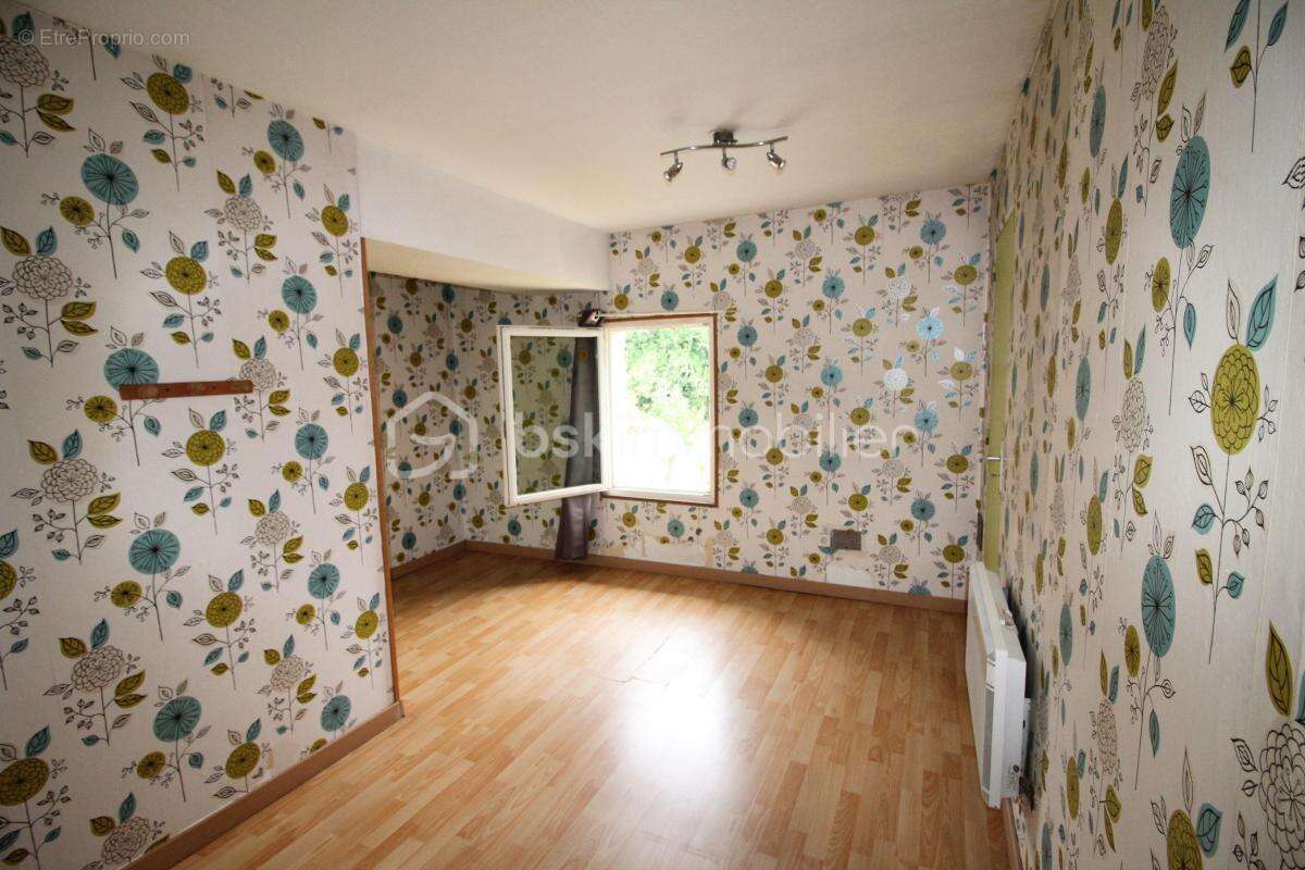 Maison à SAINTE-RADEGONDE