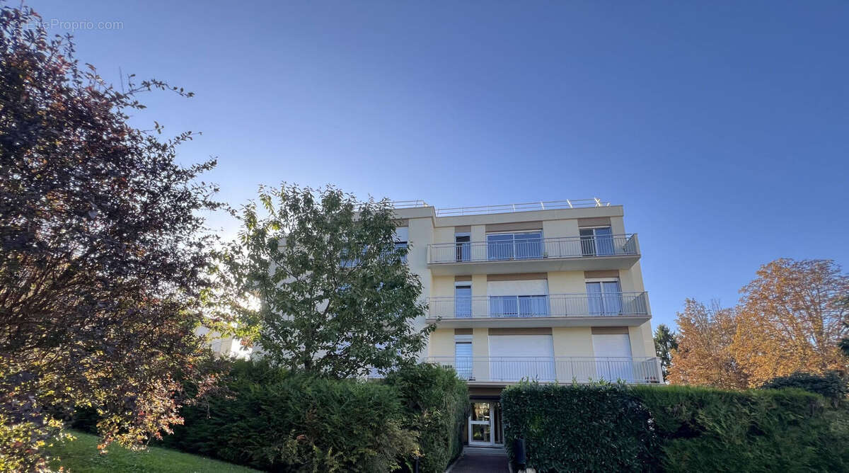 Appartement à MARGENCY