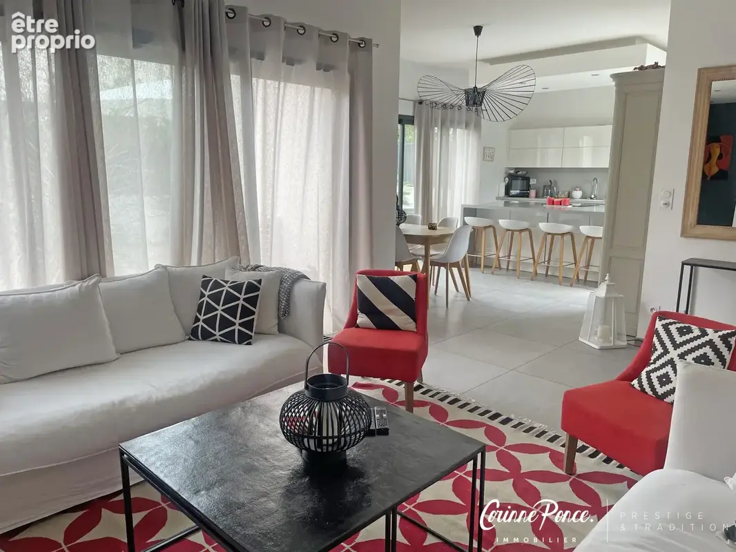 Nimes villa contemporaire standing quartier privilegie corinne ponce immobilier - photo 2