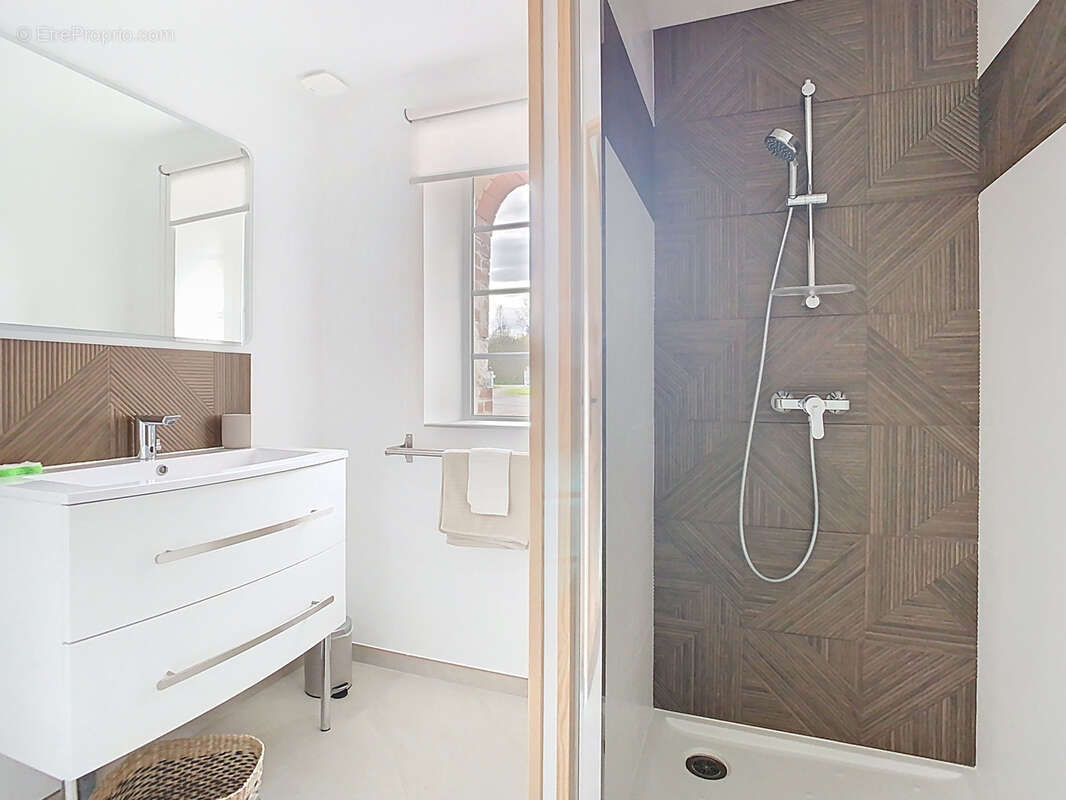 Maison à PICAUVILLE