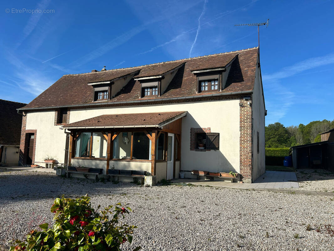 Maison à LA POTERIE-AU-PERCHE
