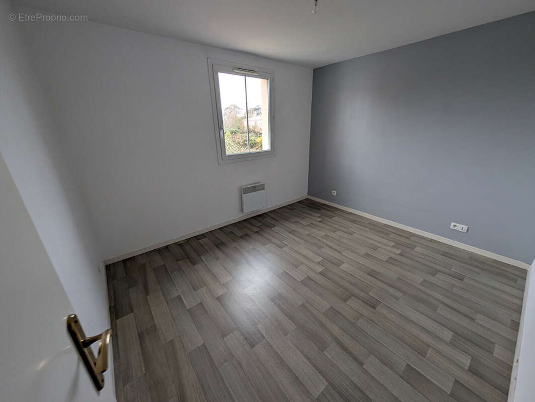 Maison à FONTAINE-LE-COMTE