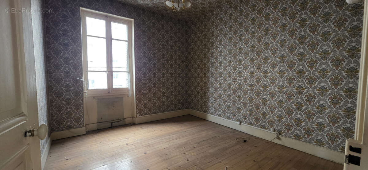 Appartement à BOURGOIN-JALLIEU