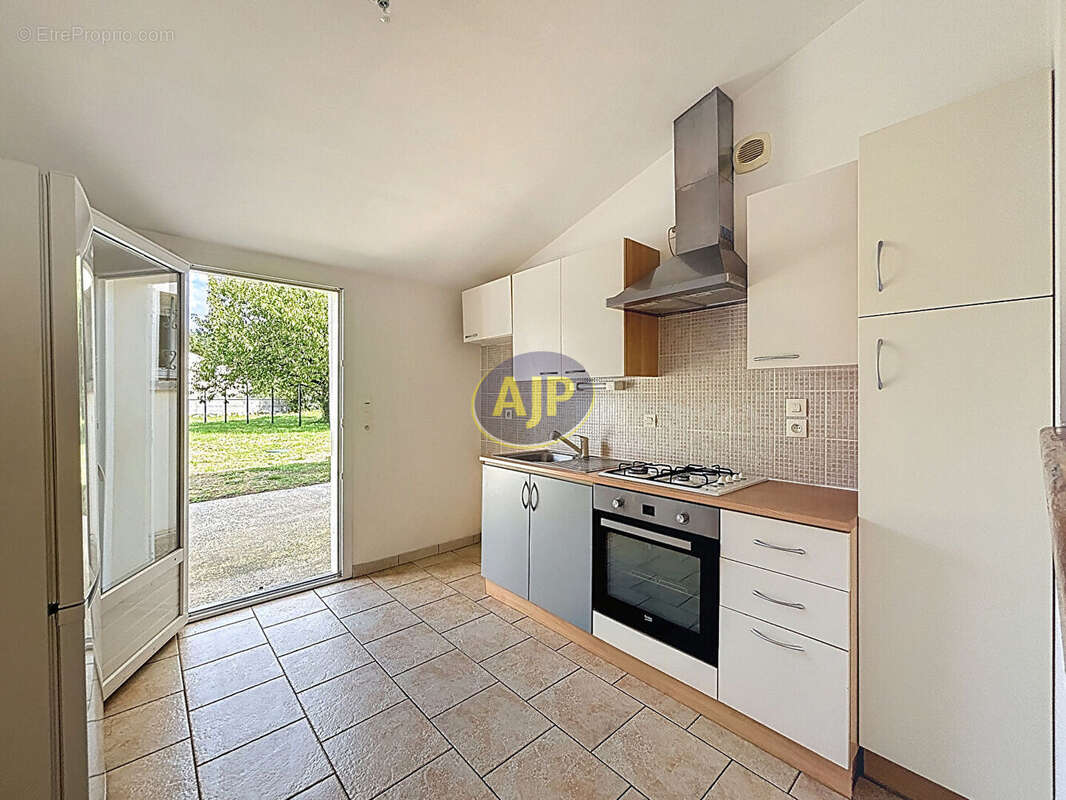 Maison à SAINT-HIPPOLYTE