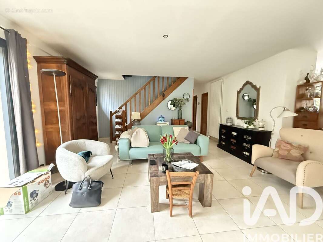 Photo 3 - Maison à SUCY-EN-BRIE