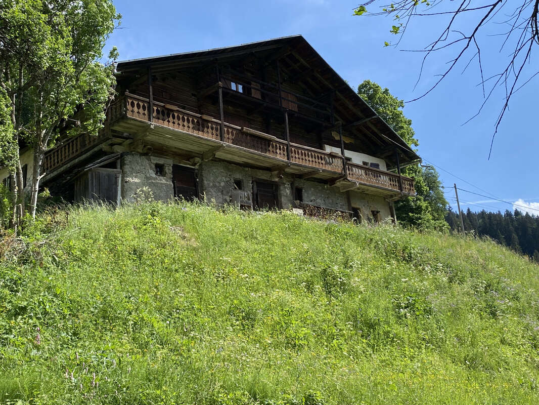 Maison à HAUTELUCE