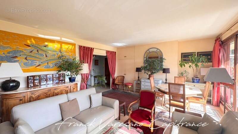 Appartement à NOISY-LE-ROI