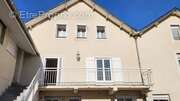 Appartement à NAY