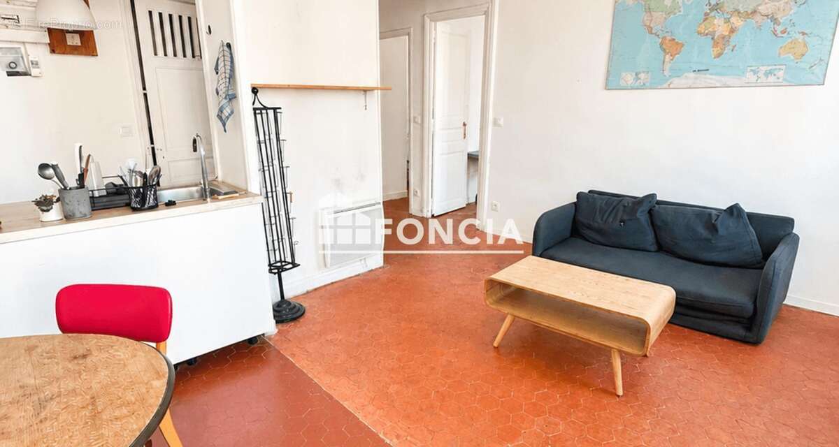 Appartement à MARSEILLE-1E