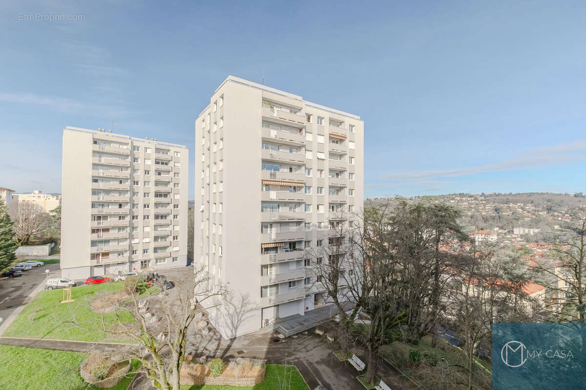 Appartement à OULLINS