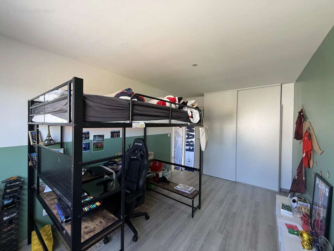  Maison familiale de 127,45 m² habitables avec jardin, terrasse et garage - photo 14