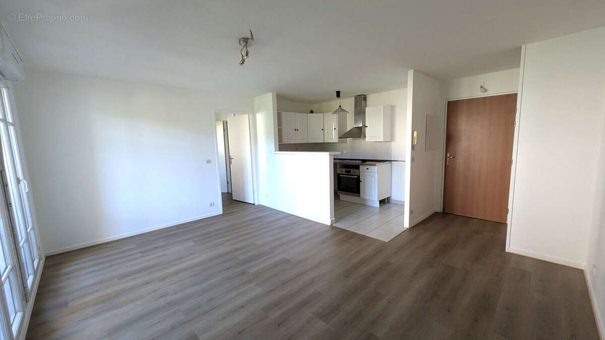 Appartement 40 m² à Eragny  - photo 6