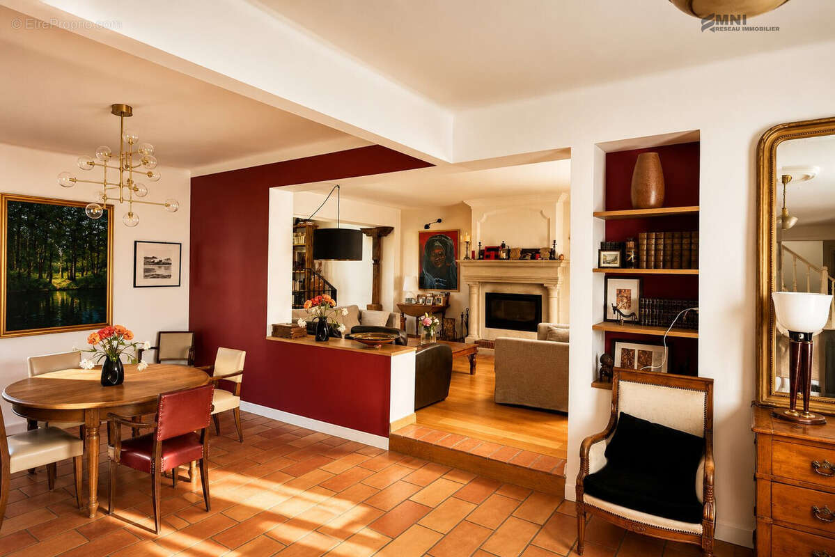 Maison 288 m² à Le Kremlin-Bicetre  - photo 9