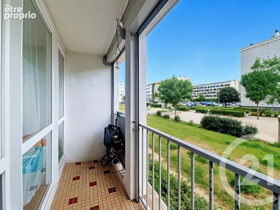 Appartement 65 m² à Venissieux  - photo 3