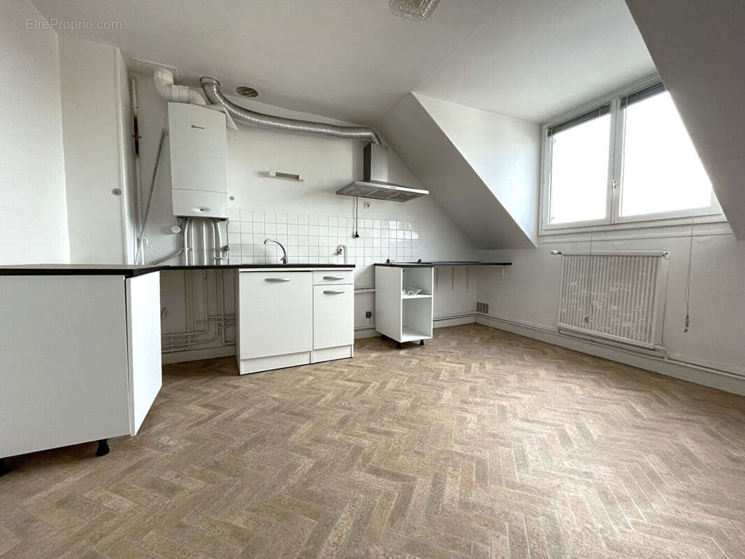 Appartement à PERSAN