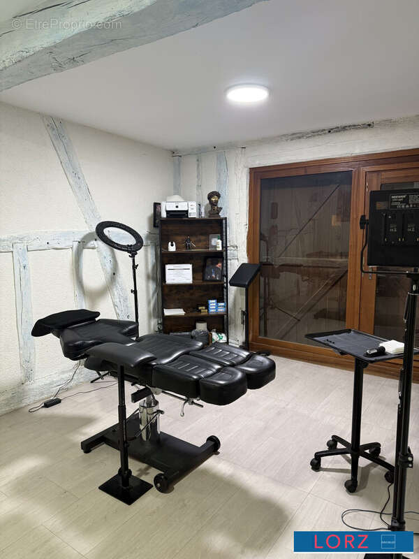 Salle LOCAL rdc - Appartement à BOURGES