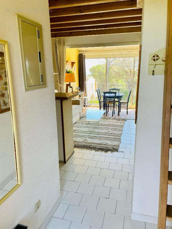Appartement à COGOLIN