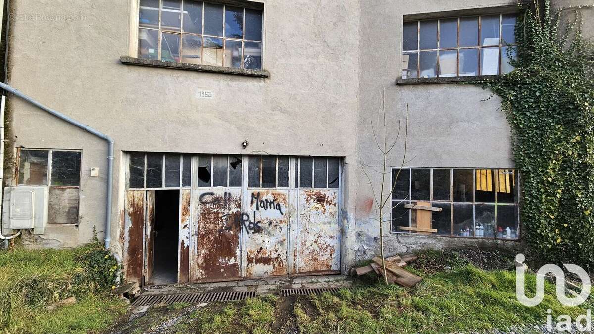 Photo 3 - Parking à MAURS