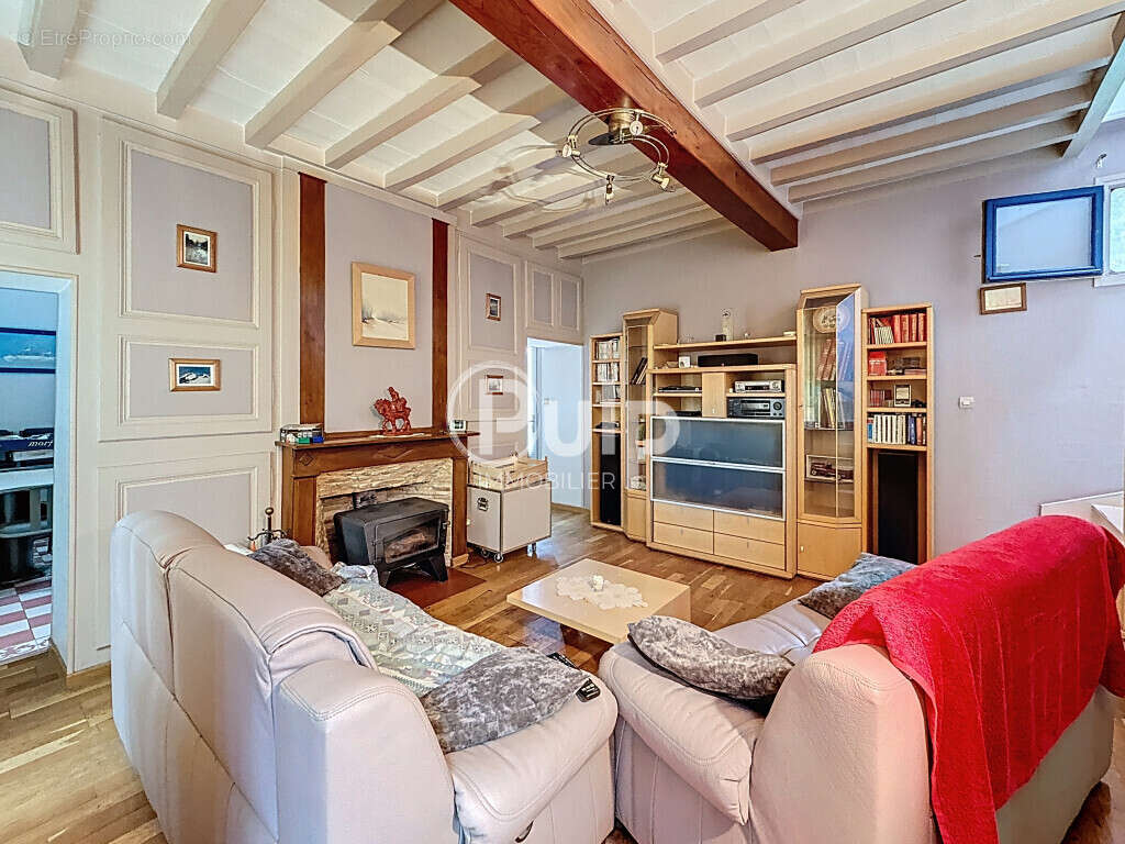 Appartement à CHERIENNES