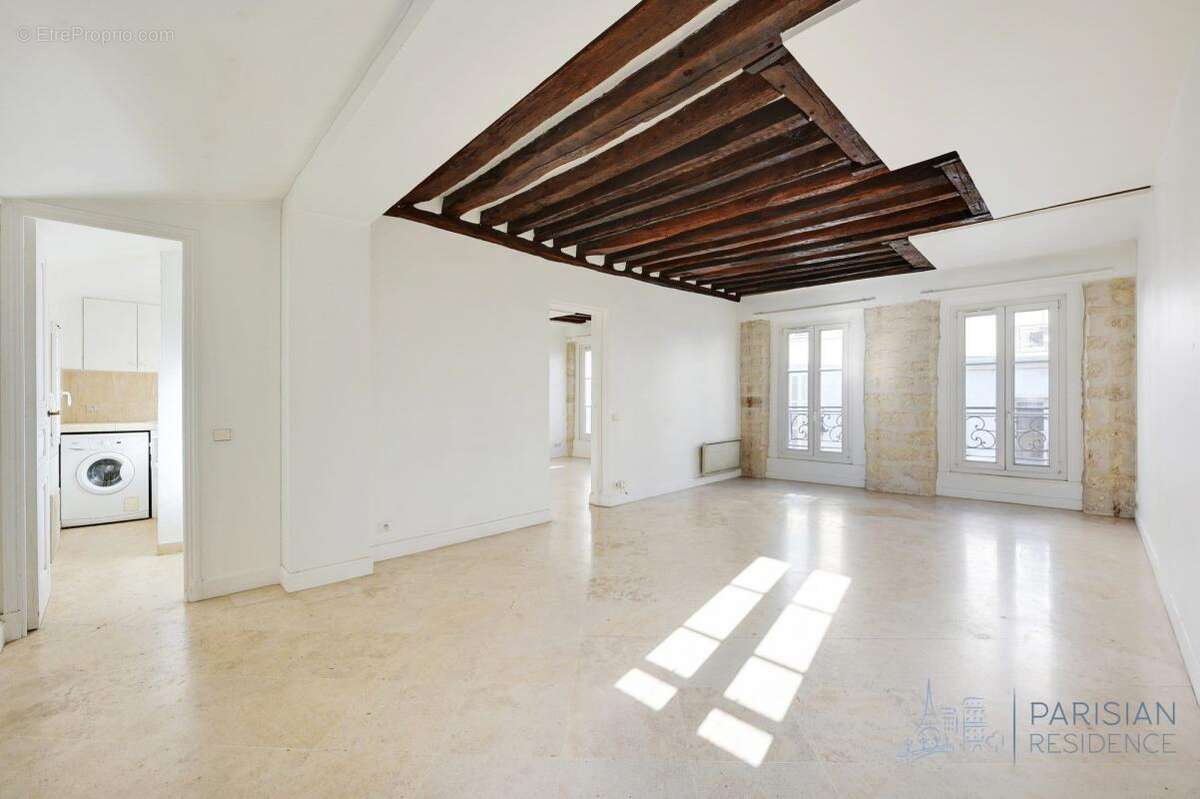 Appartement à PARIS-5E