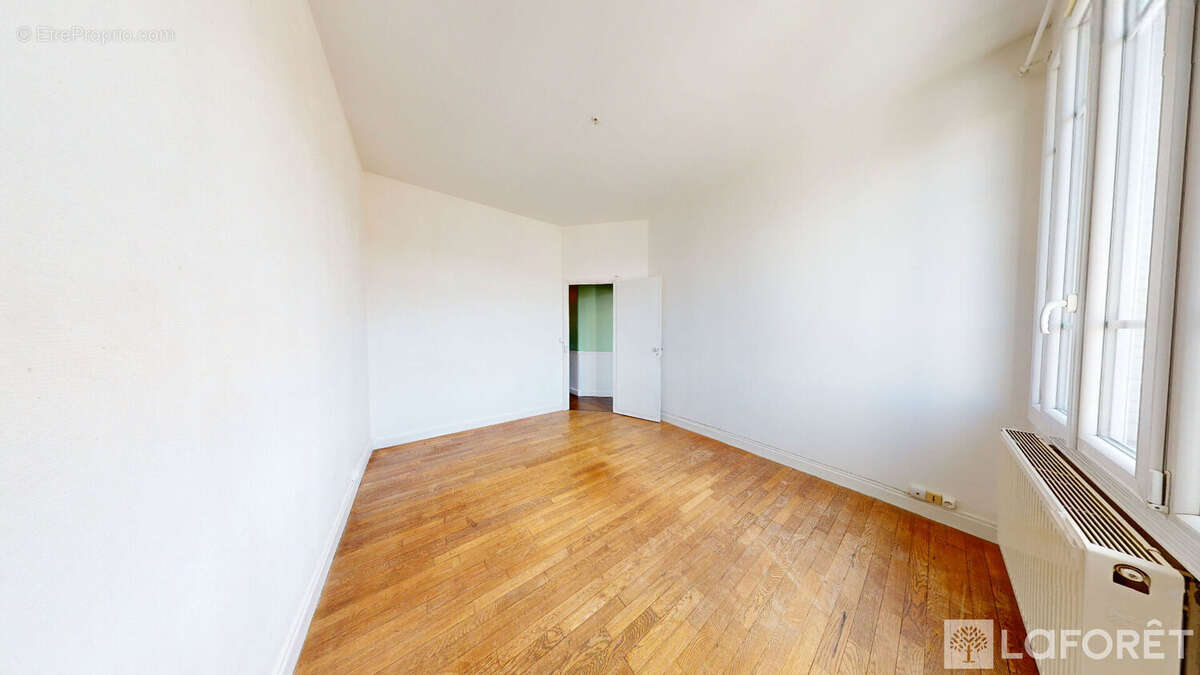 A vendre, Reims secteur Avenue de Laon 3 pièce(s) 54.05 m2 avec cave et grenier. - photo 7