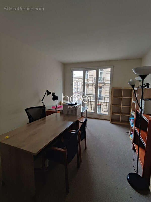 Appartement à PARIS-6E