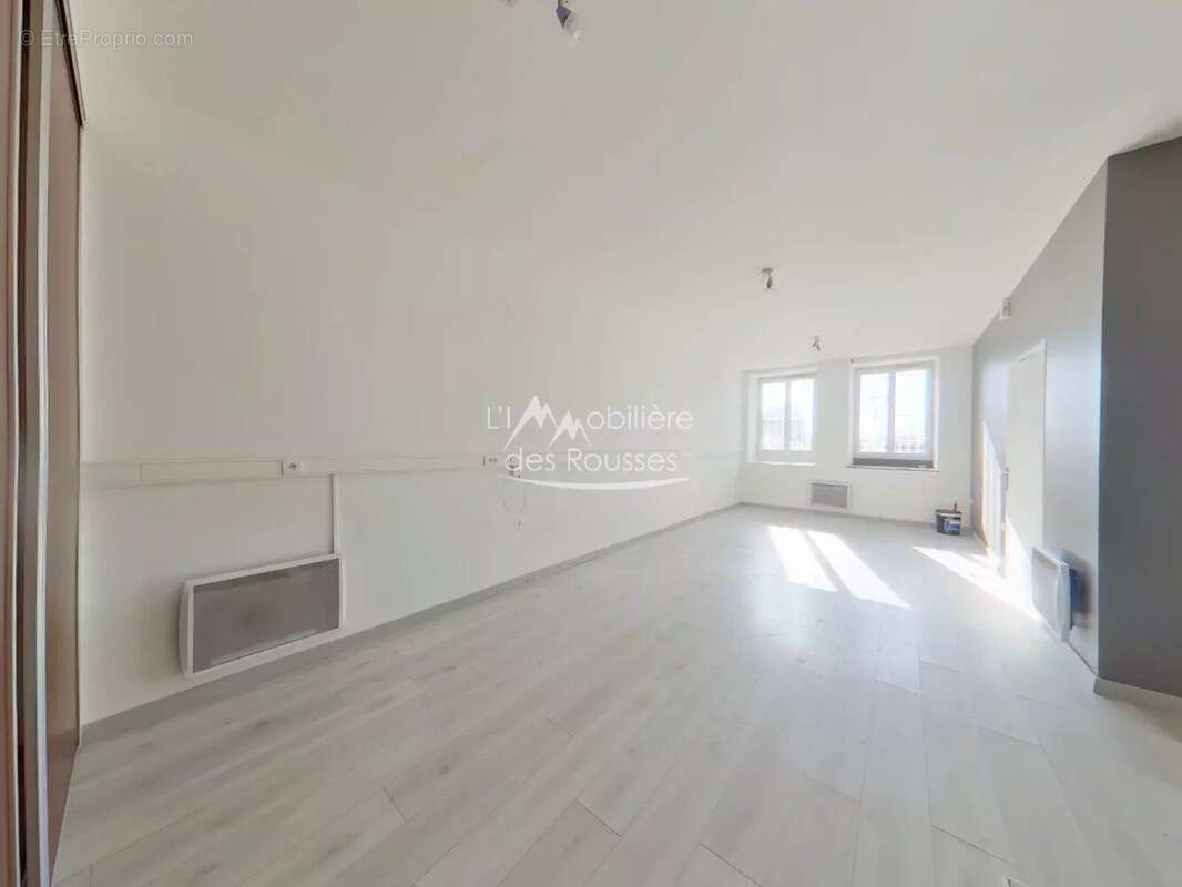 Appartement à LES ROUSSES