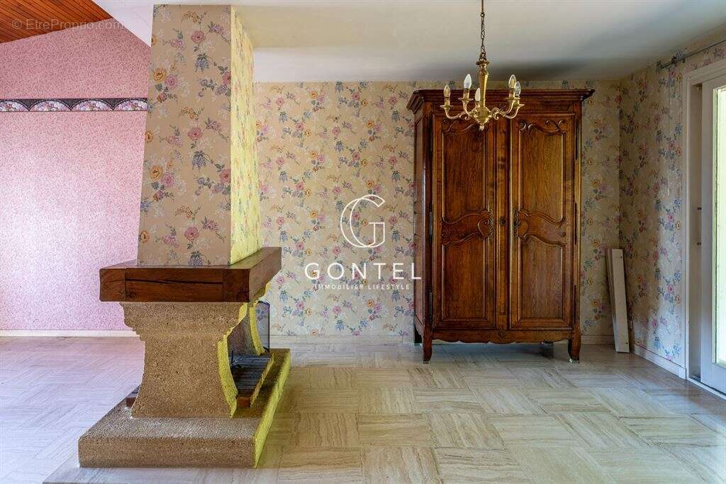 Maison familiale à rénover à Saint Didier au Mont D'or - photo 19