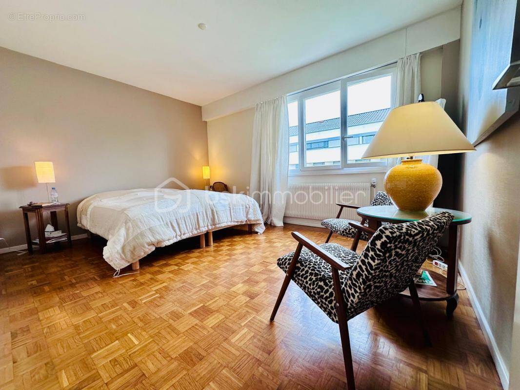 Appartement à SAINT-GENIS-POUILLY