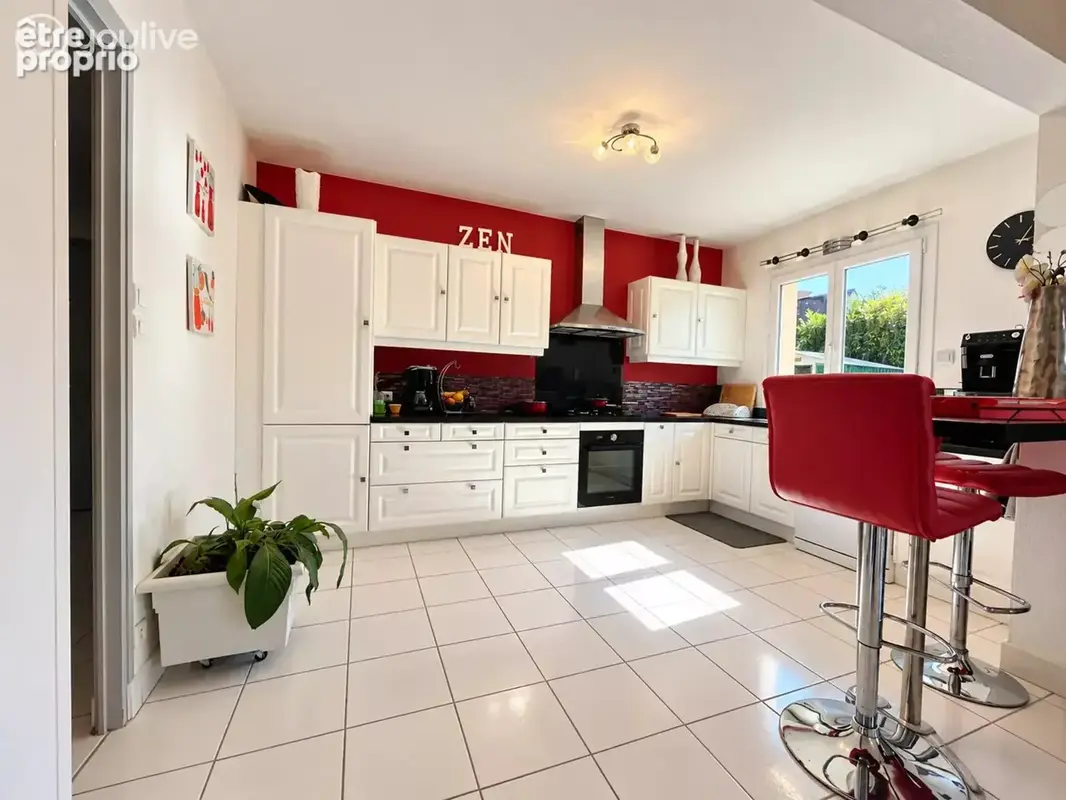 Maison 5 chambres avec vie de plain-pied - photo 2