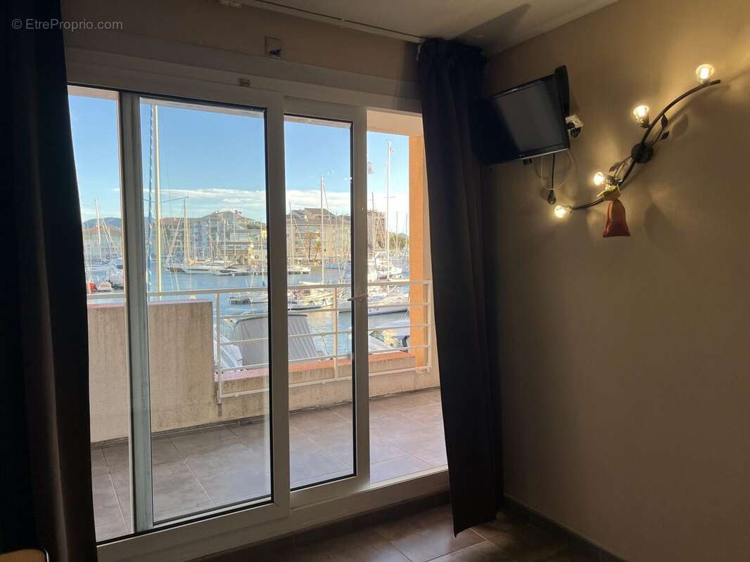 Appartement à FREJUS