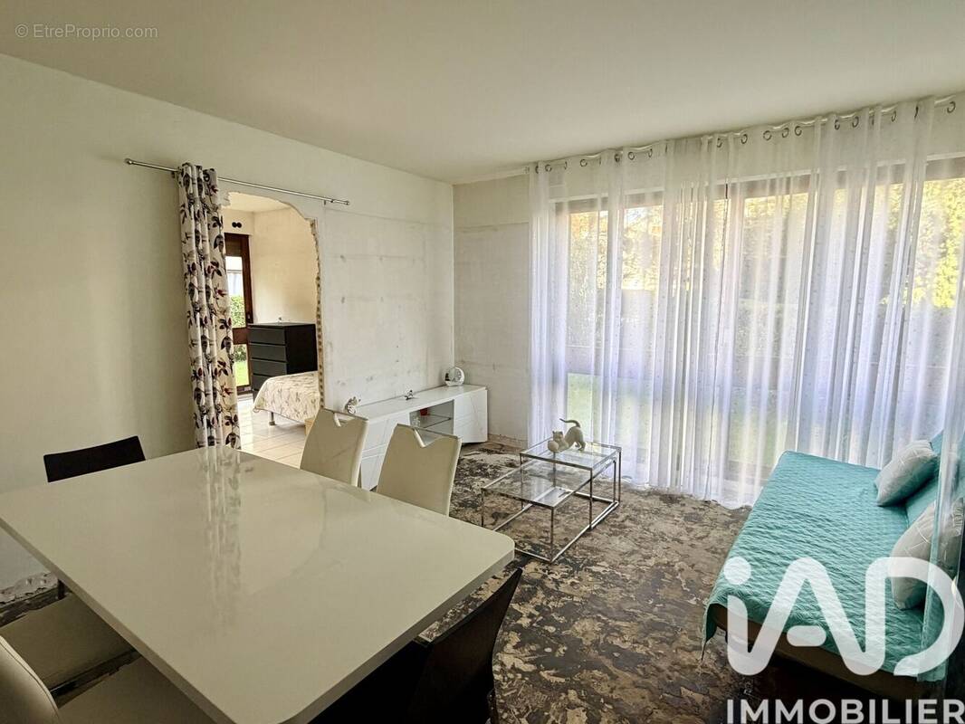 Photo 1 - Appartement à FONTENAY-LE-FLEURY