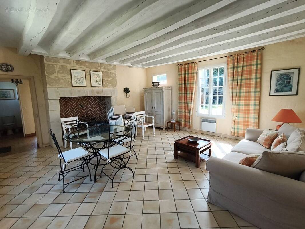 Maison à RUILLE-SUR-LOIR