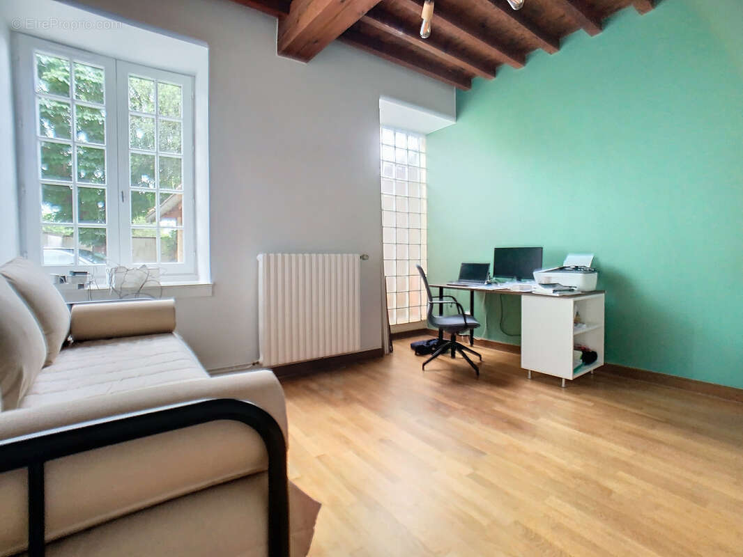 Maison à CHASSE-SUR-RHONE