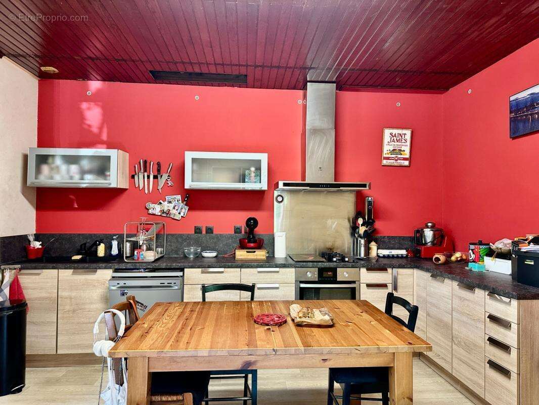 Authentique maison en pierre de plain-pied 112m2 avec 4 chambres et jardin - photo 5