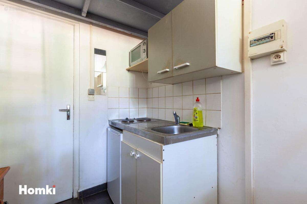 Appartement T1 de 9 m2 à Marseille 13008, Avenue du Prado - photo 3