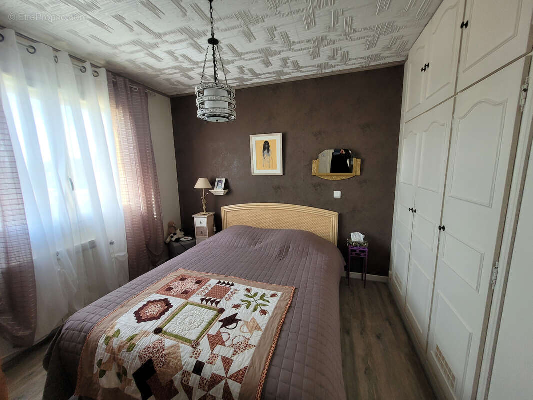 Maison à COLOMBIERS