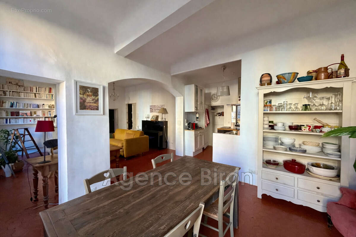 Appartement à AIX-EN-PROVENCE