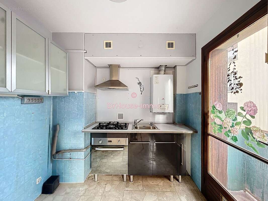 Appartement à MARSEILLE-8E