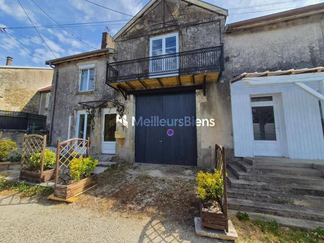 Maison à BREUVANNES-EN-BASSIGNY