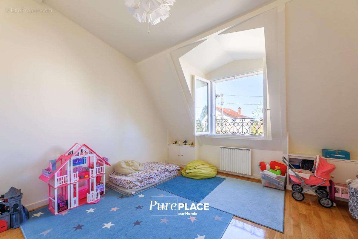 Maison à CORMEILLES-EN-PARISIS