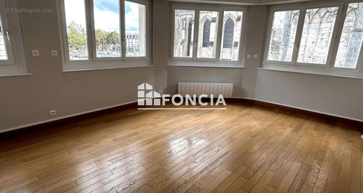 Appartement à SOISSONS