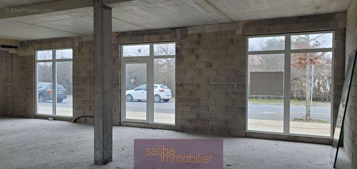 Commerce à LE SEQUESTRE